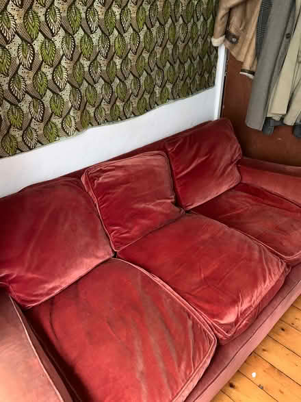 Photo of free Sofa / couch (Turnpike Lane N15) #1