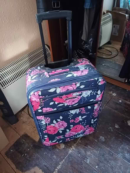 Photo of free Cabin travel case (Trewoon) #4