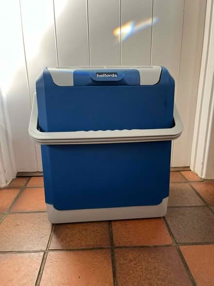 Photo of free Halfords Plug in cool box for car (Hitchin Herts) #1