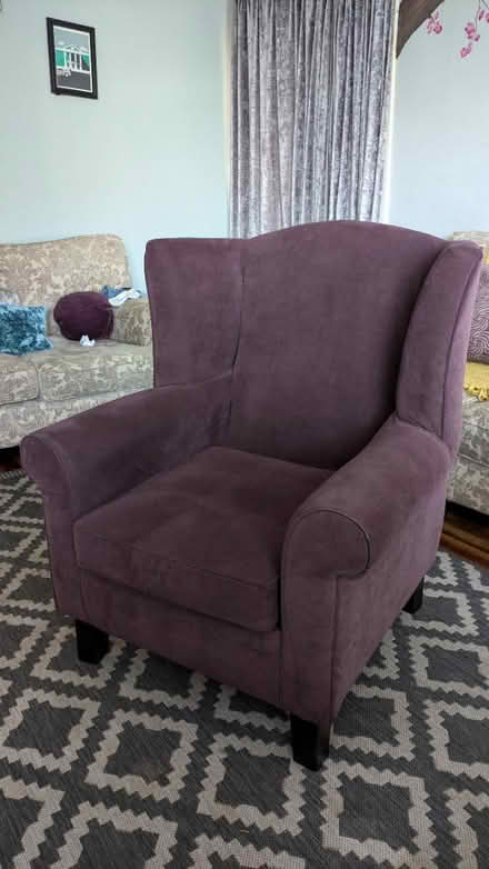 Photo of free Purple armchair (Perth PH1) #1
