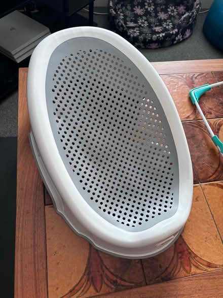Photo of free Baby bath seat (Tredworth GL1) #1