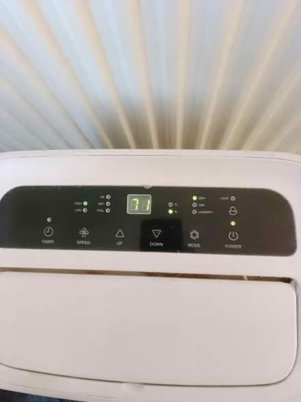 Photo of free De humidifier (Stacksteads OL13) #2
