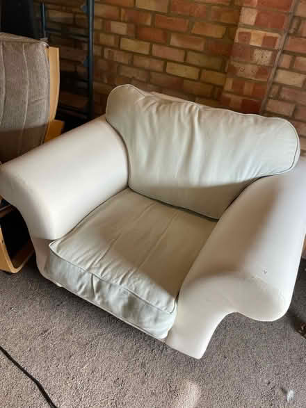 Photo of free Chair arm chair (Cb1 3ds) #1