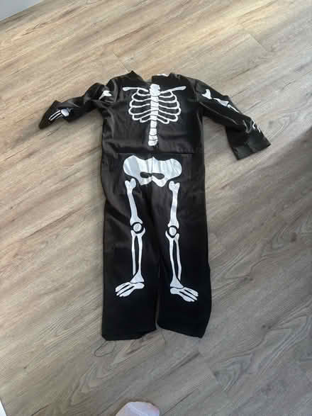 Photo of free Halloween Skeleton Costume age 5/6 (Maghull, L31) #1