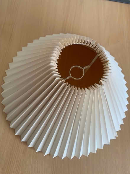 Photo of free Light Shade (RG14) #2