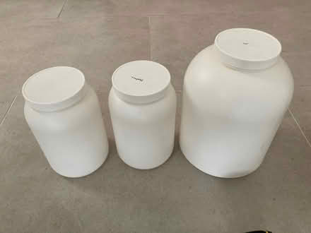 Photo of free Screw top plastic cannisters (IP1) #3