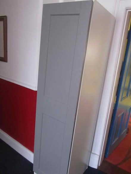 Photo of free single wardrobe unit (Finchley N12) #1