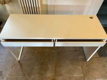 Photo of free White desk (damaged) (Middle Barton OX7) #1