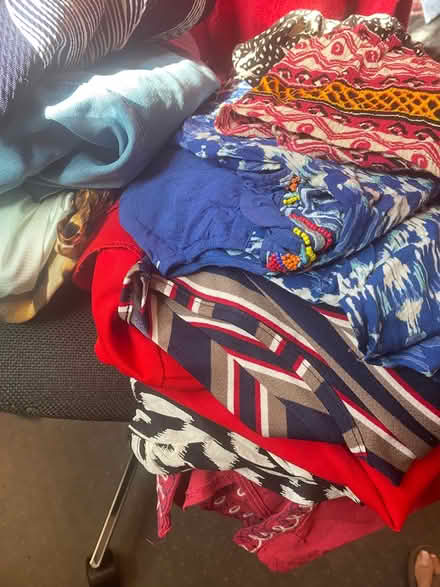 Photo of free Women clothing (Mississauga l4t1v6) #3