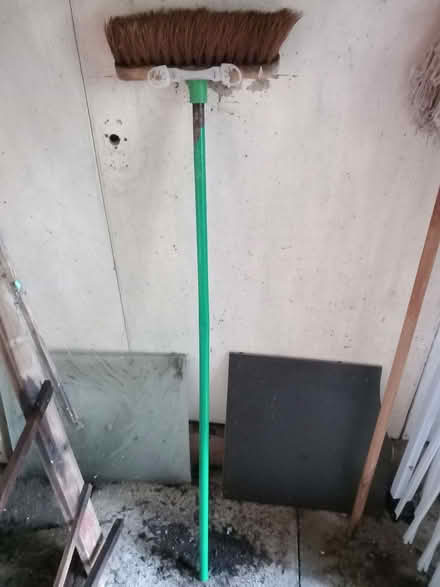 Photo of free Brush (Aylestone LE2) #1