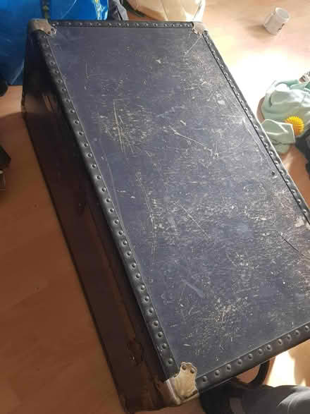 Photo of free Vintage blue steamer trunk (Nether Green S11) #3