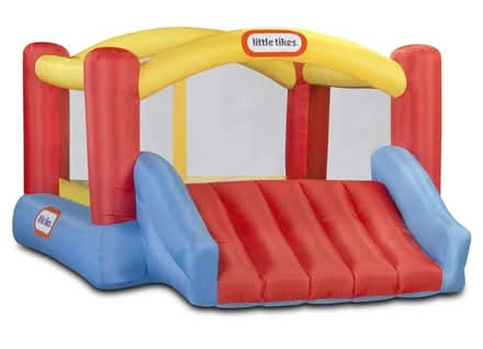 Photo of free Little tikes blowup bounce house (Tuxedo, NY) #1