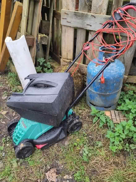 Photo of free Electric lawnmower (Fishpool Valley HR6) #1
