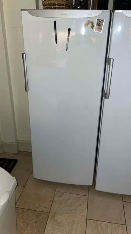 Photo of free Freestanding upright deepfreeze Hotpoint (Churchill OX7) #1