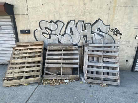 Photo of free pallets (Bay ridge Brooklyn 5th ave) #2