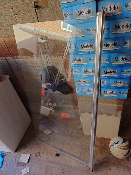 Photo of free Shower screen (S12) #1