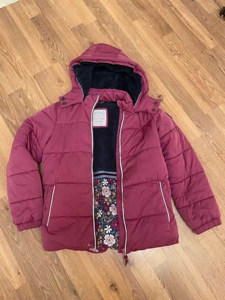 Photo of free Girls winter coat (SE25) #1