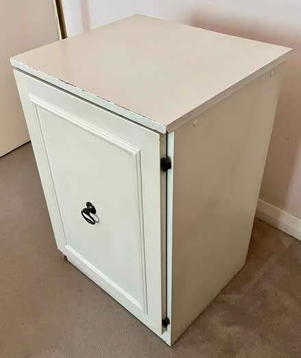 Photo of free Cupboard, 76x51x46 cm (Maida Vale W9) #3