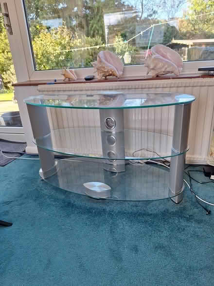 Photo of free Tv stand (ME19 West Malling area) #1