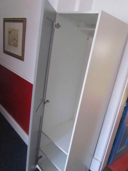 Photo of free single wardrobe unit (Finchley N12) #3