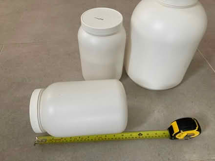 Photo of free Screw top plastic cannisters (IP1) #2