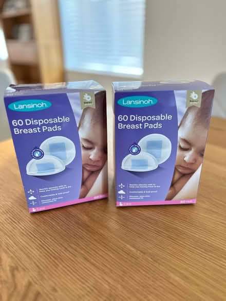Photo of free 2 x Lansinoh Breast Pads (Kingswood KT20) #1