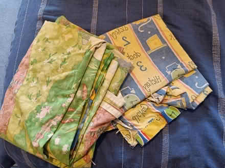Photo of free children's single duvet covers (Cambuslang G72) #1