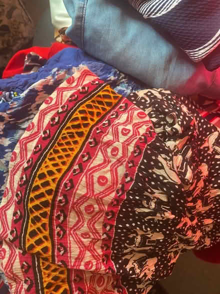 Photo of free Women clothing (Mississauga l4t1v6) #2