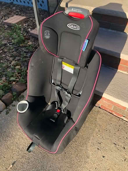 Photo of free Graco car seat (07110) #1