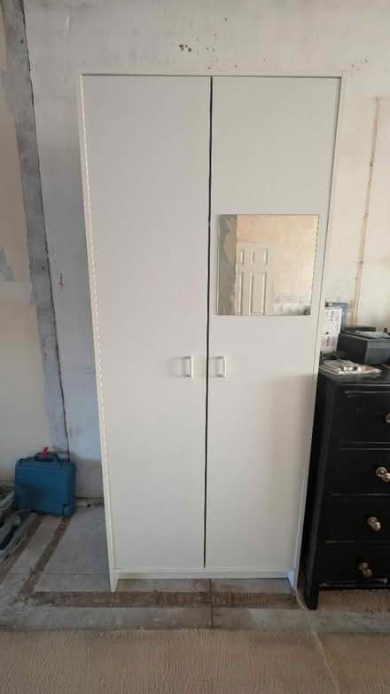 Photo of free White wardrobe (Welling/Bexleyheath) #1