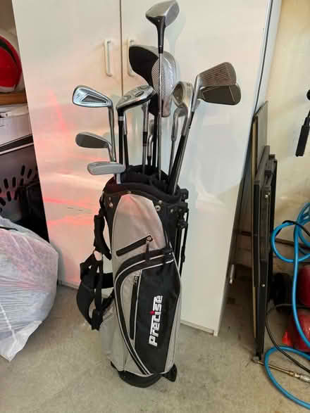 Photo of free Teen size golf clubs (South livermore near 84) #1