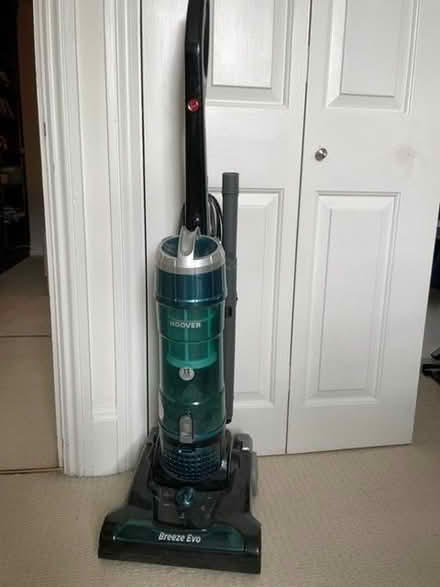 Photo of free Hoover Vacum (islington N1) #1