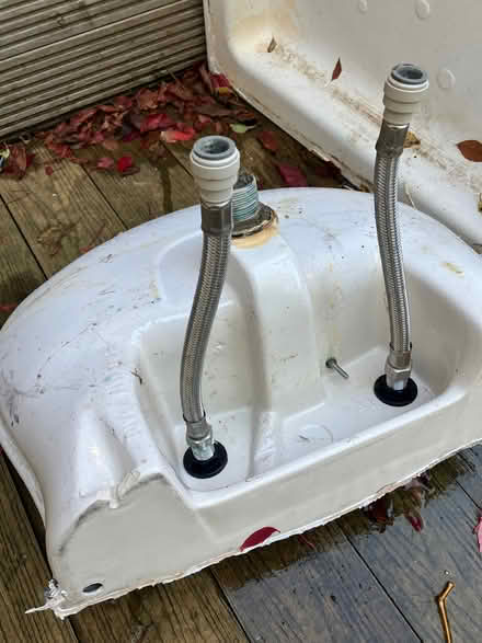 Photo of free bathroom basin with two taps and tails for connection (Kennington OX1) #1