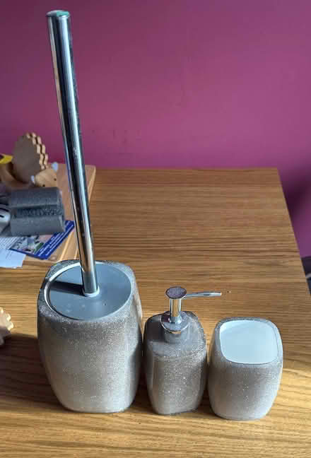 Photo of free 3 piece Toilet Set (Goffs Oak EN7) #1