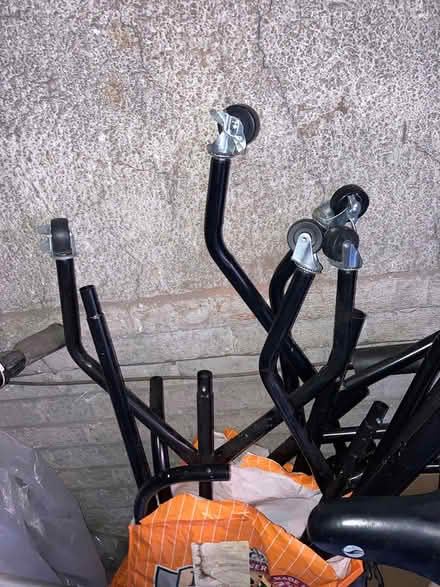 Photo of free Clothes rails (L18) #1