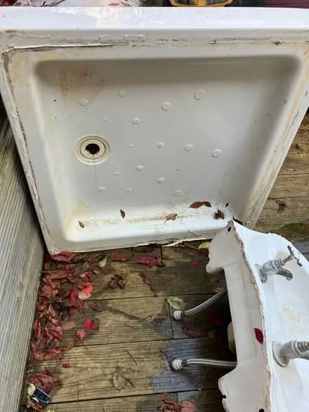 Photo of free traditional deep shower tray 800 x800 mm - (Kennington OX1) #4