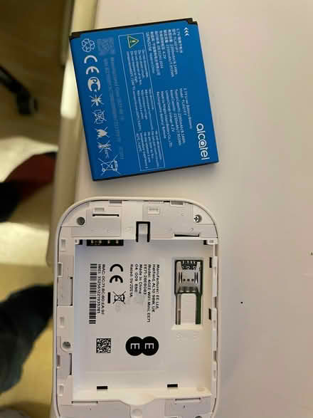 Photo of free EE 4g wireless dongle (Walstead RH16) #2