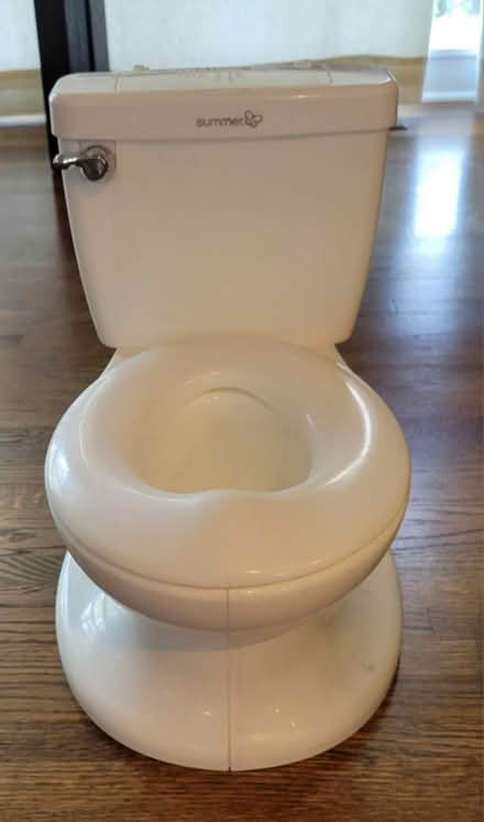 Photo of free Potty training potty (Hillwood) #3