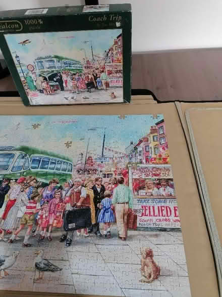 Photo of free 1000 piece jigsaw (Langney BN23) #2