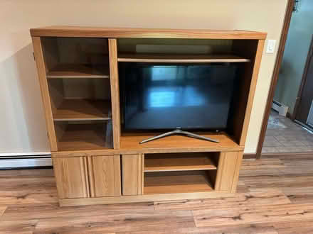Photo of free TV cabinet (Paramus NJ) #3