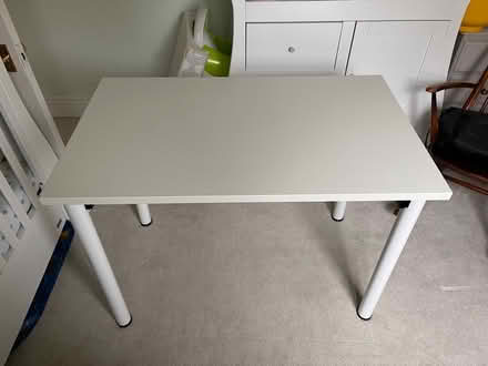 Photo of free White Table / Desk (Cheadle Hulme, SK8) #2