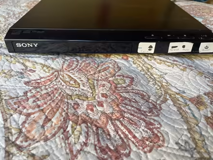 Photo of free Sony DVD/CD player (85/Saratoga Ave) #1