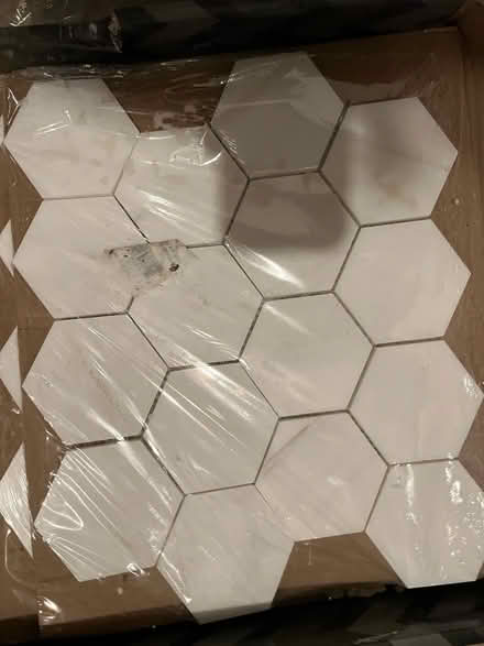 Photo of free Remnant tile (Petworth) #2
