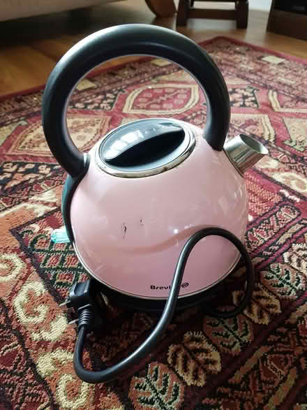 Photo of free Pink Breville kettle (Fairview GL52) #2