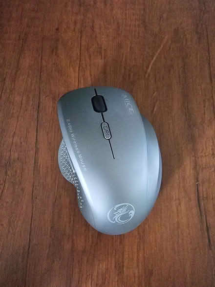 Photo of free wireless computer mouse (EH54) #1