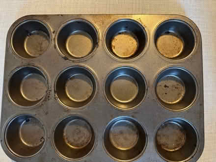 Photo of free Muffin Tin (Metal) (Hitchin) #1