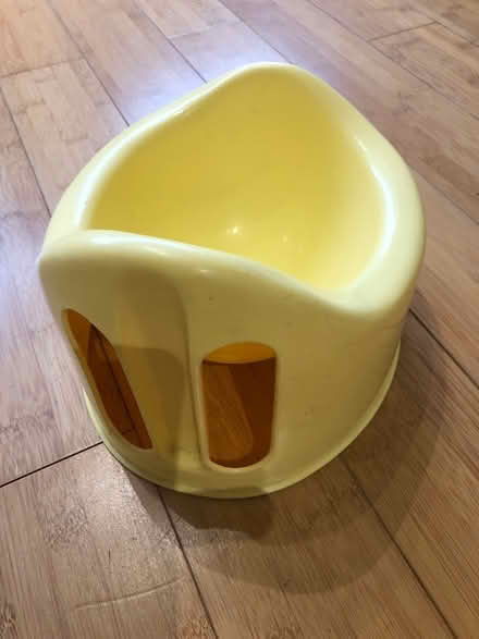 Photo of free Child’s Potty (KT15. Woodham.) #2