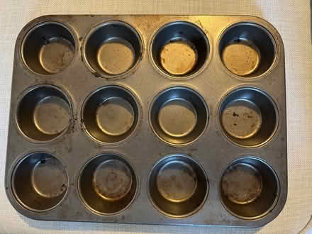 Photo of free Muffin Tin (Metal) (Hitchin) #3