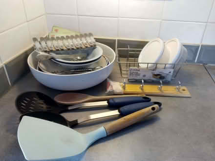 Photo of free Assorted kitchen items (Shurdington GL51) #1