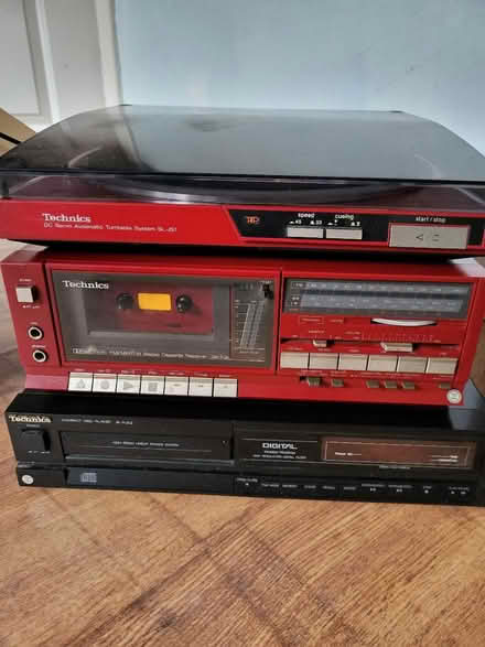 Photo of free Technics stereo (Kilsyth G65) #1